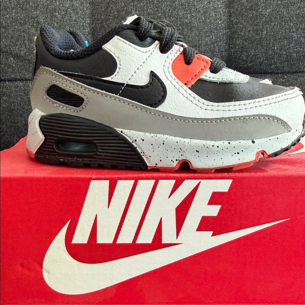 Nike Kids Air Max 90